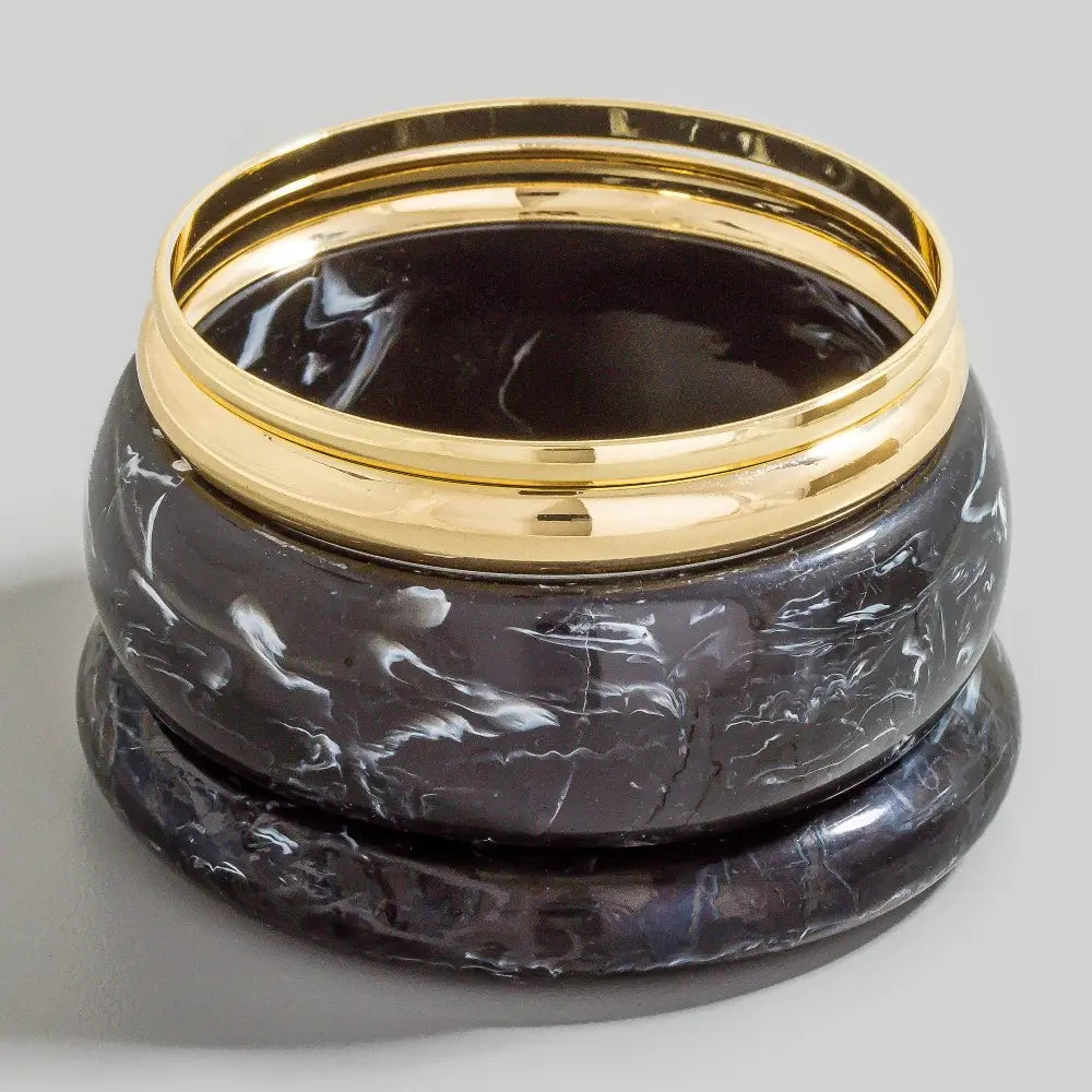Marble resin and metallic bangle set