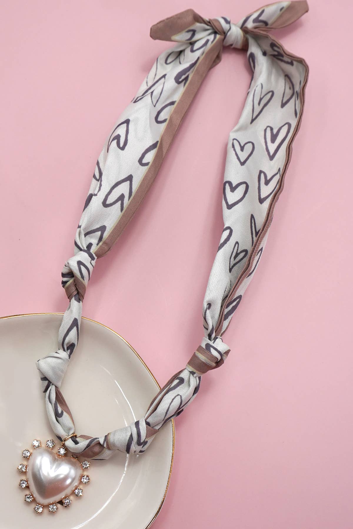 Josslyn SCARF CHARM NECKLACE