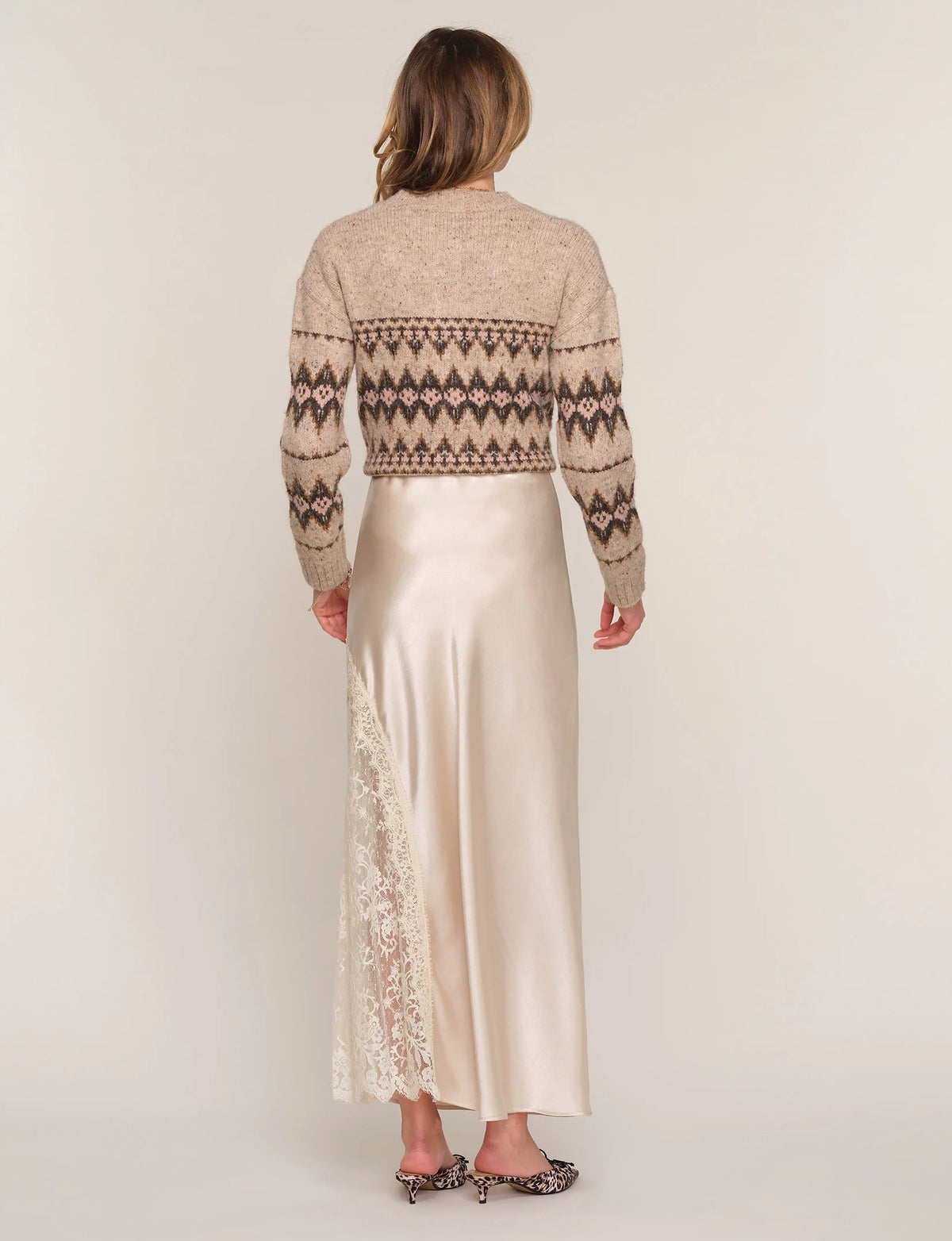 Juliee skirt in oyster
