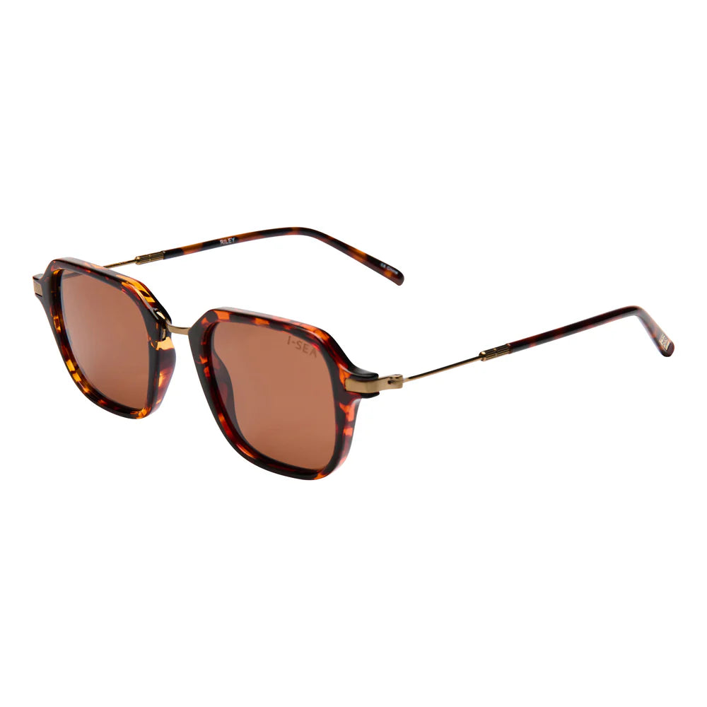 I-Sea Sunglasses in Riley