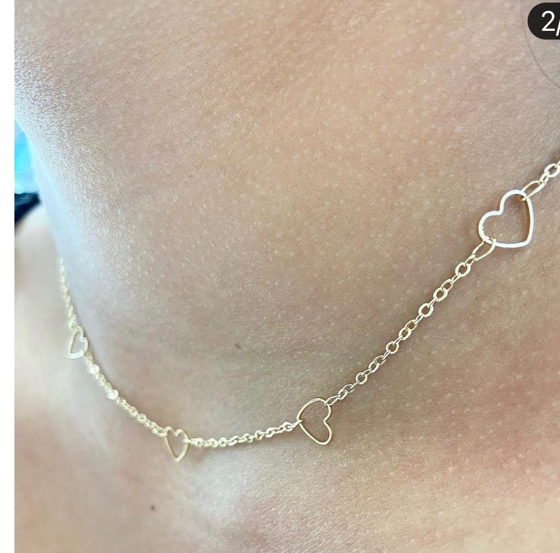 Nora James Emma necklace