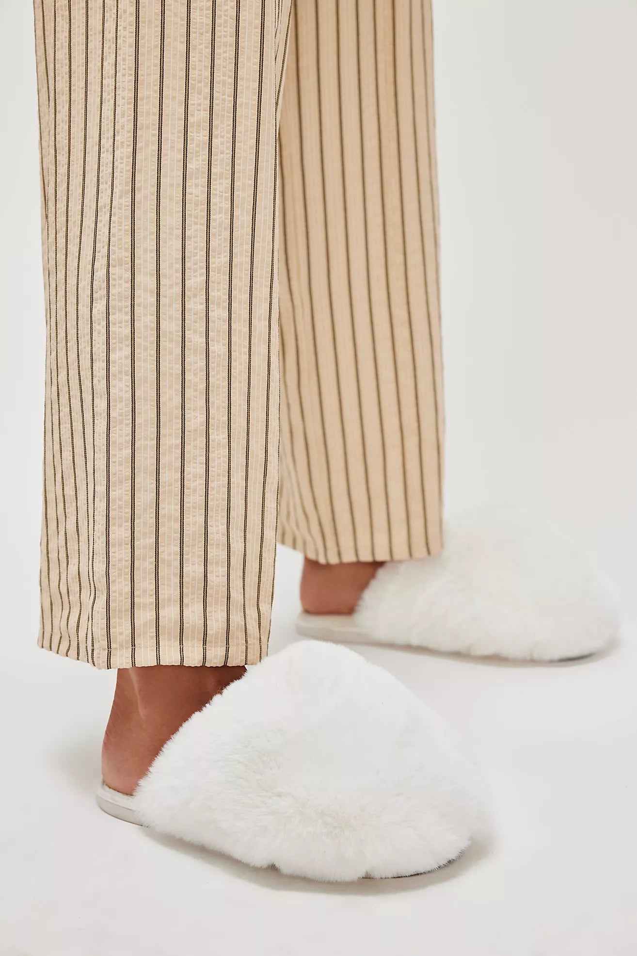 Free People snowball slippers