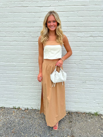 Dress To off-white bicolor buckled blouse