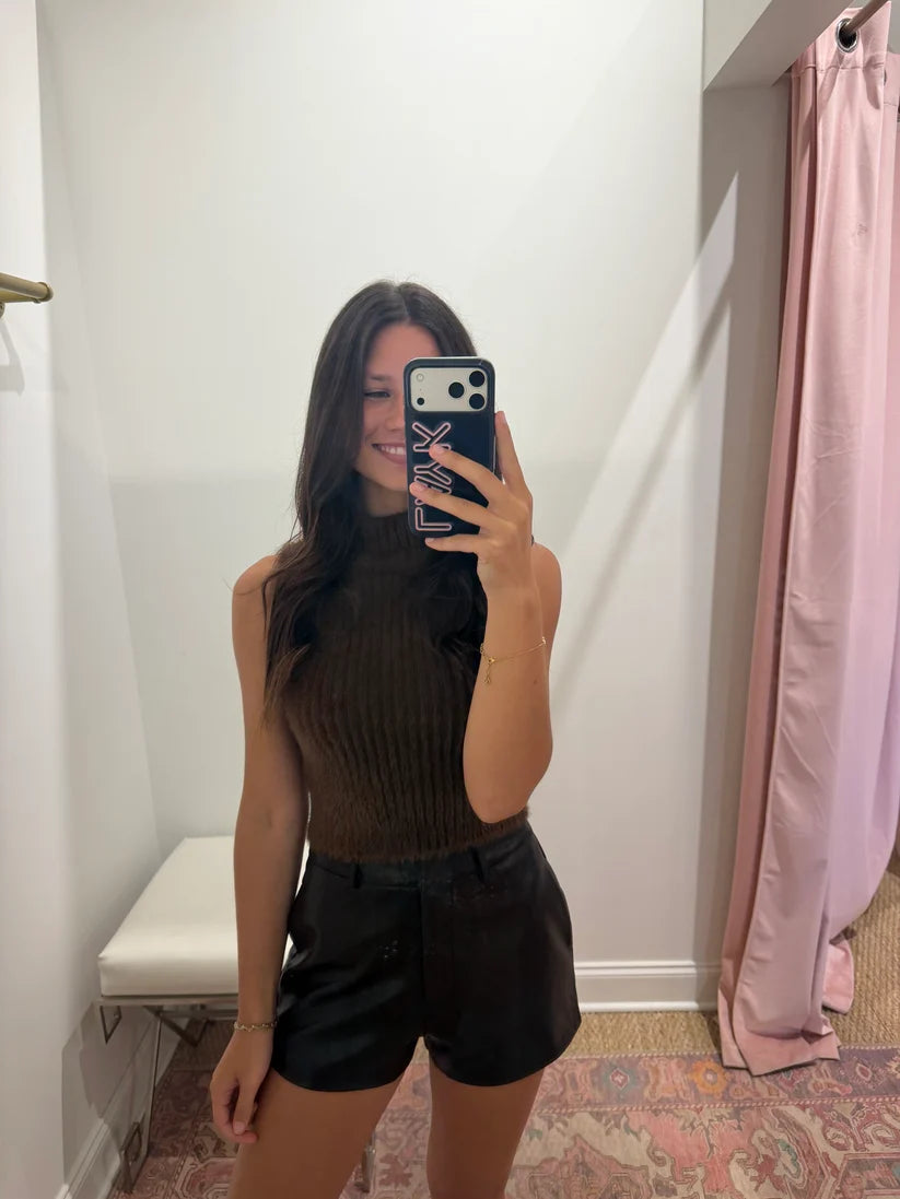 Line & Dot Noir Micro short