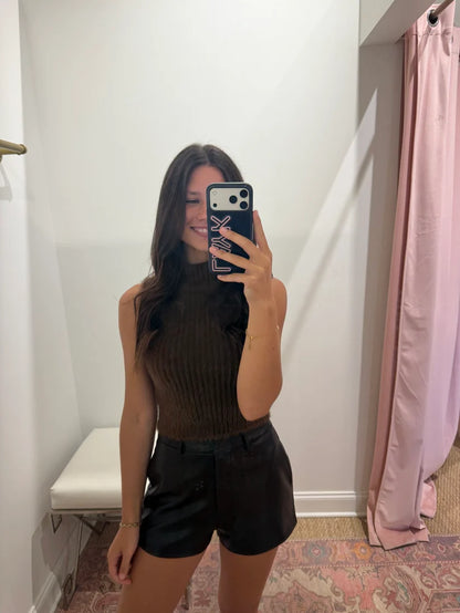 Line & Dot Noir Micro short