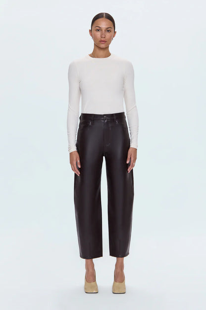 Pistola Eli high rise arched leg