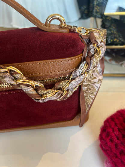 Silk purse twilly