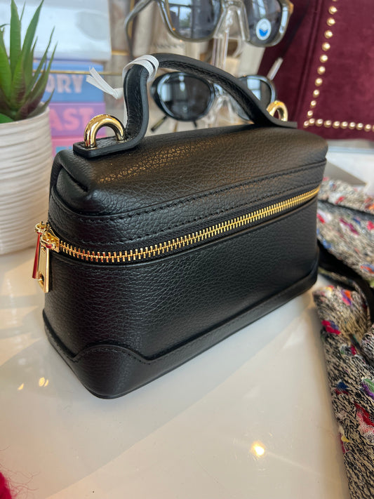 Lucia Genuine leather bucket bag