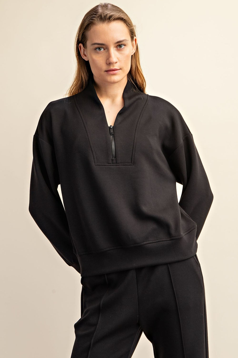 Scuba V-Neck pullover