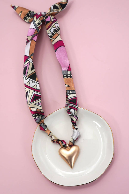 Josslyn SCARF CHARM NECKLACE